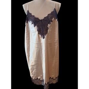 Cacique Champagne Satin Purple Lace Trim Chemise Nightgown Plus Size 22/24